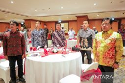 Sekwan Kalsel ungkit hak dan keuangan pimpinan/anggota DPRD