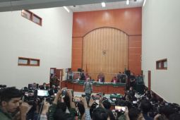Hakim: Penyangkalan Teddy Minahasa jadi salah satu sebab yang beratkan vonis hukuman