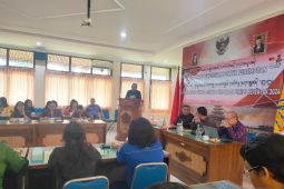 Kesbangpol Bali berikan pendidikan politik untuk tokoh perempuan