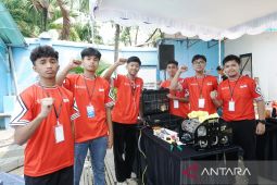 Tim SMAN 2 Surabaya juara kompetisi robot bawah air tingkat ASEAN