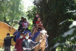 Dinilai mahal. sejumlah pedagang keluhkan harga sewa stan