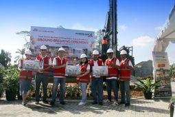 Modernland mulai konstruksi pusat belanja di pusat kawasan