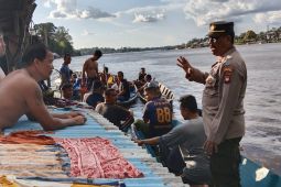 Seorang bocah di Suhaid dikabarkan tenggelam di sungai Kapuas