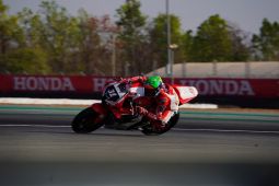 Pebalap Astra Honda siap berburu podium ARRC Sepang akhir pekan Ini