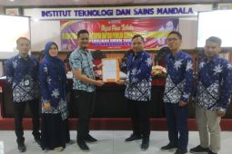 Jumlah pemilih Pemilu 2024 Jember berkurang 7.296 orang
