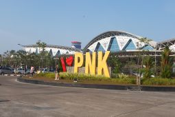 Konsumsi avtur di Bandara Supadio meningkat 35 persen