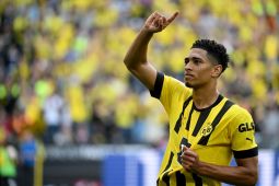 Dortmund tempel ketat Bayern usai tekuk Monchengladbach 5-2