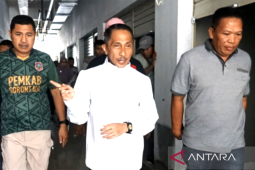 Bupati sebut pembangunan  segera rampung Shopping Center Limboto