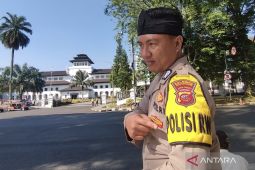 Kabaharkam Polri luncurkan Polisi RW untuk wilayah Polda Jawa Barat