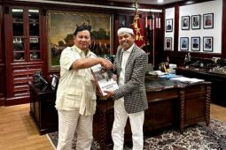 Dedi Mulyadi unggah foto bareng Prabowo usai mundur dari Partai Golkar