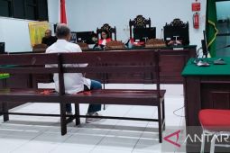 Kasatpol PP Seram Bagian Timur  dituntut delapan tahun penjara