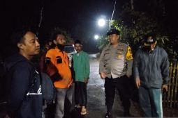 Tim SAR gabungan cari dua bocah perempuan tenggelam di Sungai Cimandiri