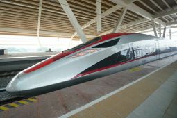 KCIC jalankan EMU/CIT kereta cepat Jakarta-Bandung tes listrik aliran atas