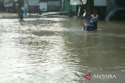BMKG prakirakan tiga kabupaten di Kaltim hujan petir  Selasa-Rabu