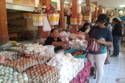 Harga telur ayam di Gianyar tembus Rp58 ribu per kerat