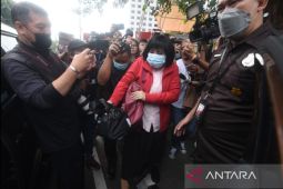 Selvy bungkam usai dipanggil KPK untuk klarifikasi LHKPN