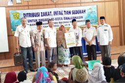 Baznas Banjarmasin salurkan bantuan tunai kepada 642 dhuafa