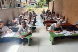 PLN bantu sarana pendidikan dukung peningkatan kualitas pendidikan santri