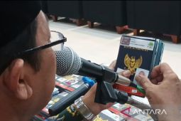 Tujuh jamaah calon haji asal Jatim gagal berangkat