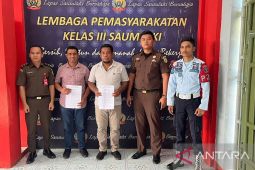 Dua terpidana korupsi anggaran perjalanan dinas Saumlaki dieksekusi