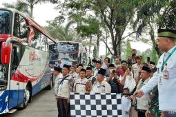 384 jamaah calon haji Kabupaten Tangerang dilepas ke Arab Saudi