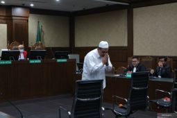 Mantan anggota Divisi Hukum Mabes Polri didakwa terima suap Rp57,1 miliar