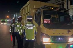 Polda Jambi hentikan lalu lintas angkutan batu bara di jalan nasional