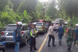 Tiga tewas dalam kecelakaan bus di Minahasa
