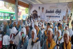 Pj. Wali Kota Tebing Tinggi lepas 94 calon haji