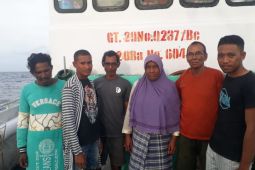 Ditpolairud Polda Maluku temukan kapal cepat hilang di Perairan  Kesui