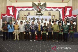 Gubernur Gorontalo menyoroti pengangguran makin bertambah