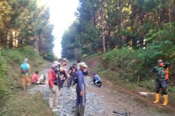 Warga Desa Bantarpanjang pertanyakan anggaran pembangunan bengkak