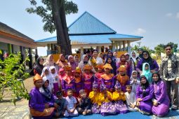Peduli Pendidikan Anak Usia Dini, BUNDA PAUD Babel Kunjungi TK Negeri Pembina