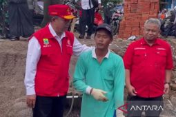 Ribuan penyintas gempa Cianjur belum bangun rumah karena sulit dapat tukang