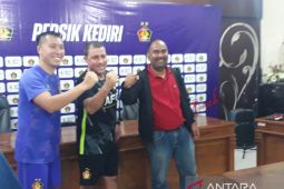 Persik Kediri terapkan gaya latihan baru