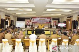 Gubernur Gorontalo ingatkan ASN soal netralitas dalam pemilu