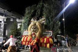 Srikandi Ganjar Jatim unjuk budaya reog lestarikan budaya