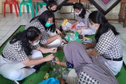 Kampus UPJ inisiasi teknologi ecobrick