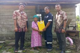 Kolaborasi PT Timah Tbk dan TNI Bangun Rumah Layak Huni untuk Nenek Sarimah