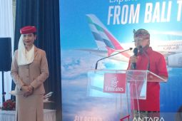 Sambut pendaratan perdana Emirates A380, Gubernur Bali ingin wisman hormati budaya lokal