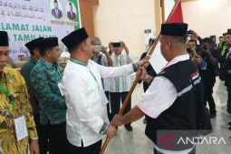Tiga calon haji Kloter 09 gagal berangkat