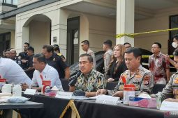 Bareskrim Polri telusuri asal bahan baku pabrik ekstasi di Tangerang