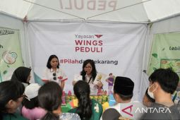 Yayasan WINGS Peduli ajak masyarakat perangi sampah plastik bertajuk "pilah dari sekarang"
