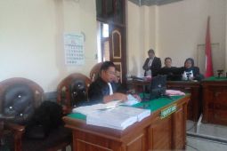 JPU tuntut Kades dan bendahara  desa di Nisel enam tahun penjara