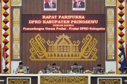 Sekda Pringsewu hadiri rapat paripurna penyampaian Raperda tentang Pajak