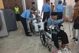 Sebanyak 357 calon haji  Kloter 14 Embarkasi Medan ke Madinah