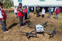 Kontroversi penggunaan Drone basmi Susupan Gunung