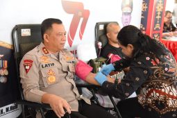 Kapolda Maluku donor darah untuk masyarakat