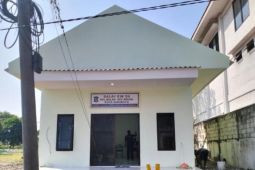 Cak Eri minta jajarannya kebut perbaikan Balai RW se-Surabaya