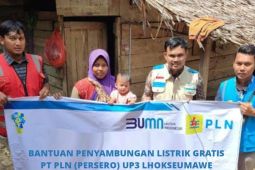 PLN pasang listrik gratis di Aceh Utara